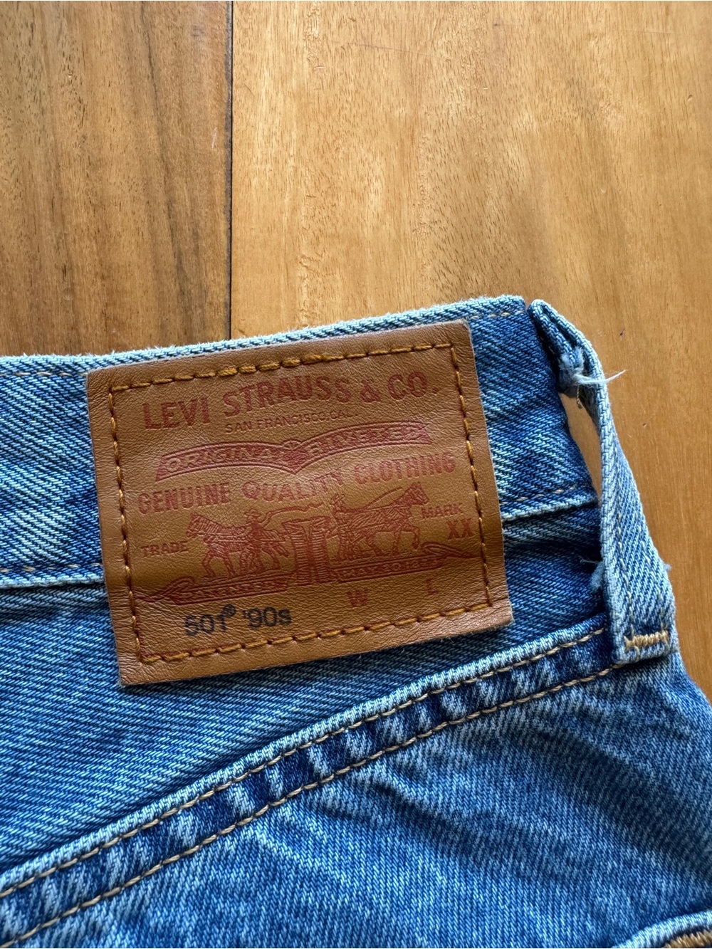 Levi's Classic Blue Straight-Leg Jeans - Picture 11 of 11
